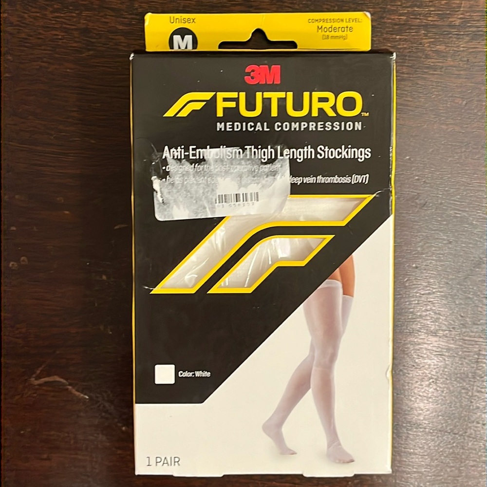 NIB Futuro Anti-Embolism Knee Length Stockings, Moderate, Closed Toe, Unisex MED